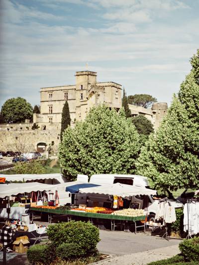 Discover the markets of Provence during your stays at Beaumier hotels