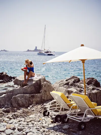 beach Les Roches Rouges